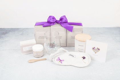 Luxury 3-Box Spa Gift Set – Wine Glass, Aromatherapy Candle, Clay Mask, Lavender Soap & Eye Mask Self-Care Collection Luxury 3-Box Spa Gift Set – Wine Glass, Aromatherapy Candle, Clay Mask, Lavender Soap & Eye Mask Self-Care Collection